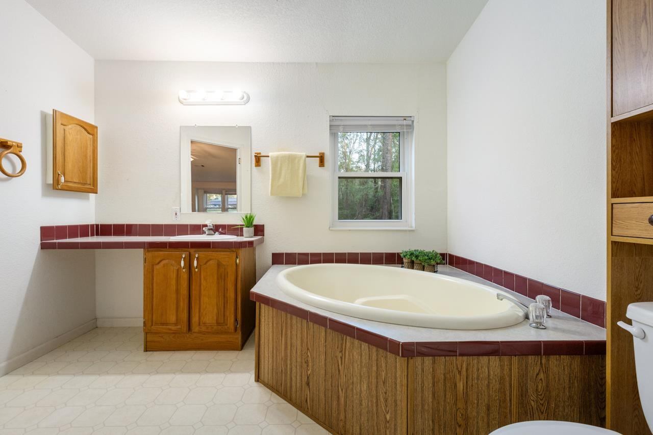 2422 N Jefferson Highway, Monticello, Florida image 30