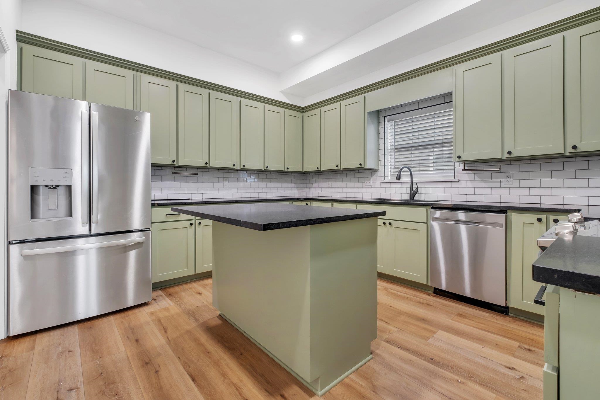 2704 Nantucket Lane, Tallahassee, Florida image 5