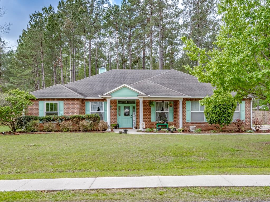 137 Parkside Circle, Crawfordville, Florida image 2