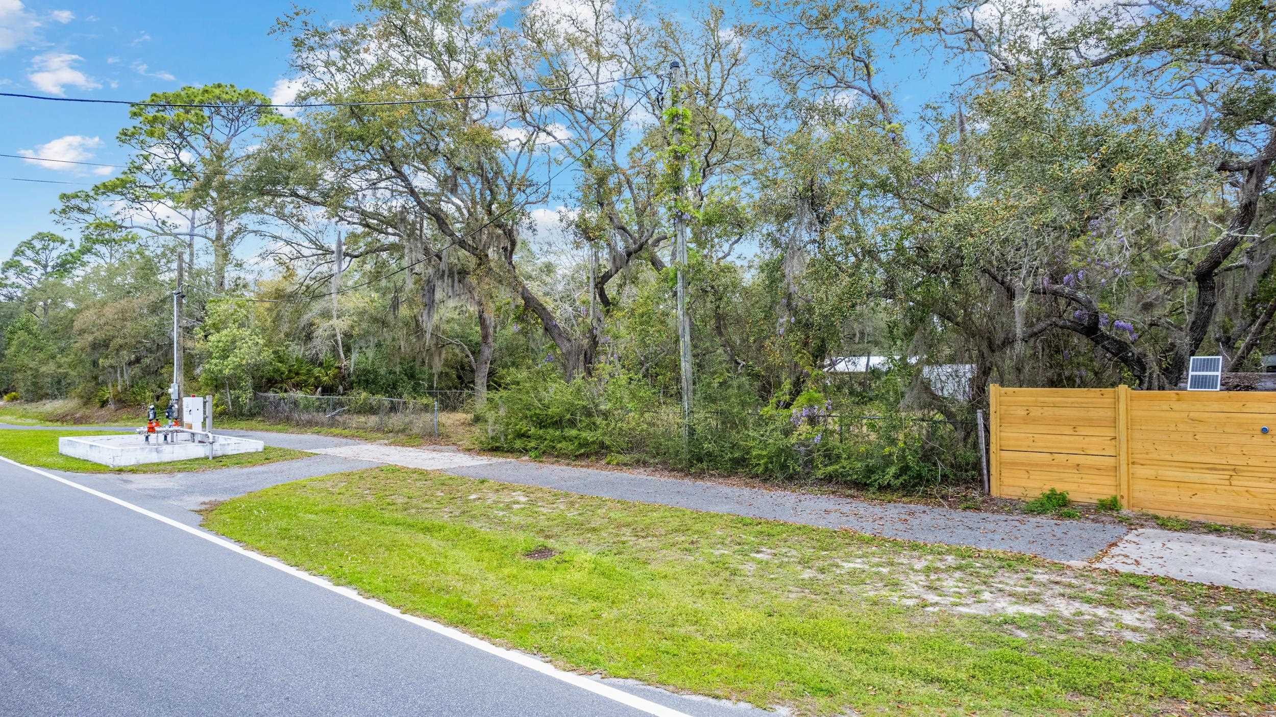 2080 Surf Road, Panacea, Florida image 2
