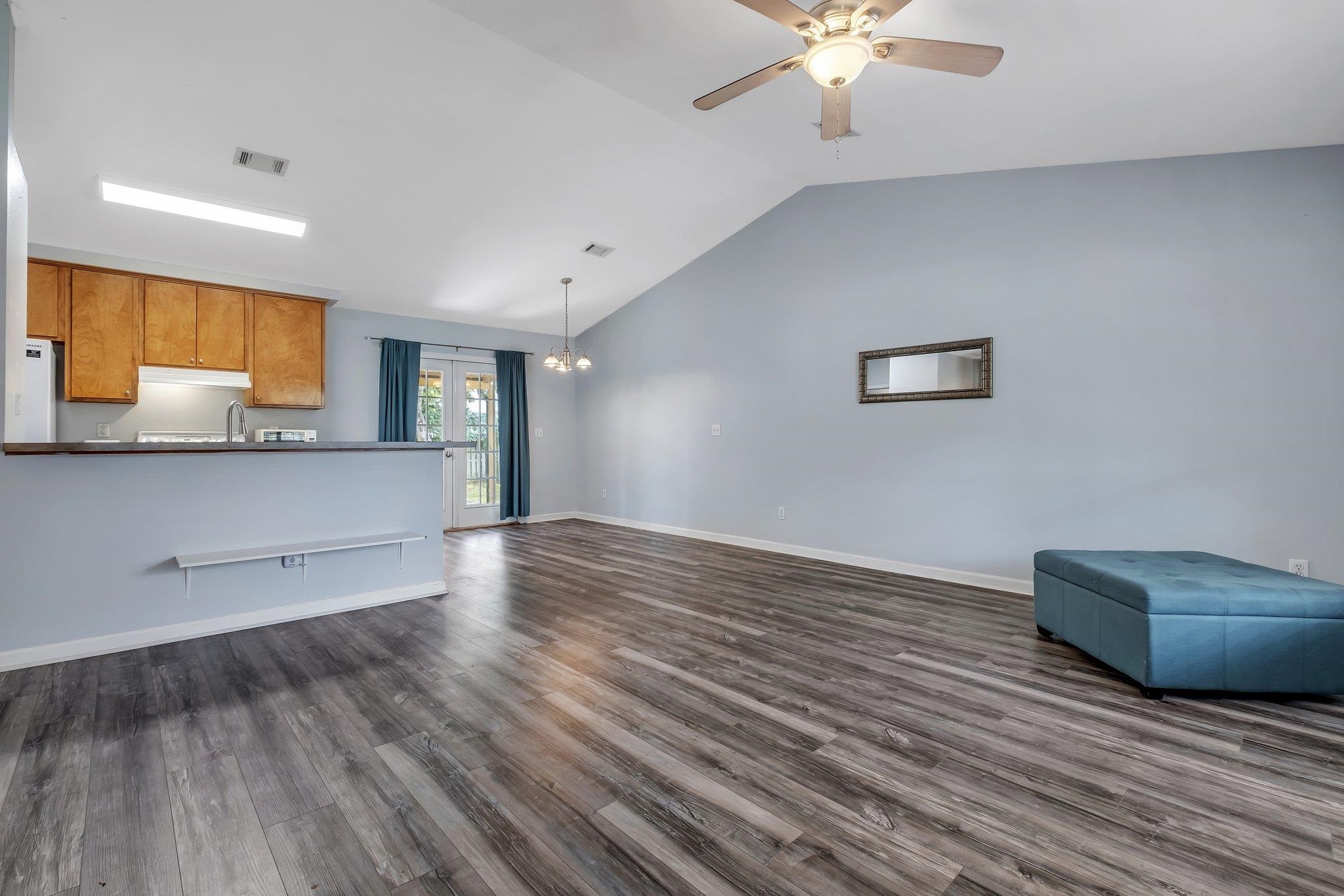 106 Haida Trail, Crawfordville, Florida image 9
