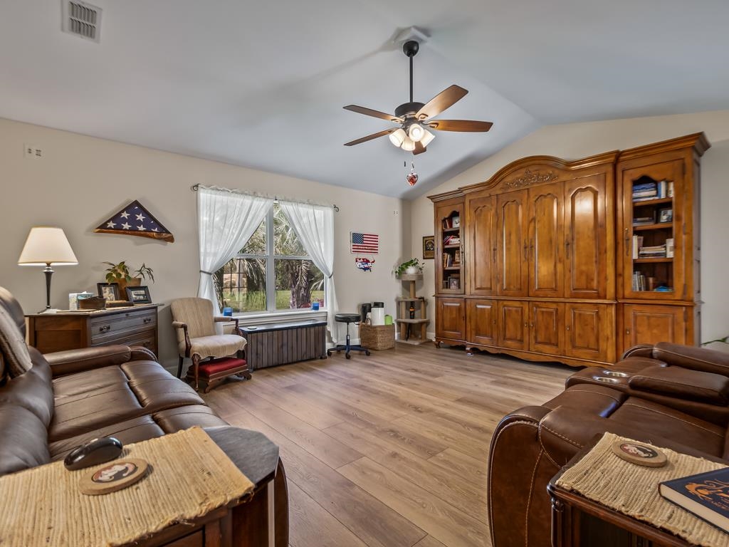 19450 Bloxham Cuttoff Road, Tallahassee, Florida image 21