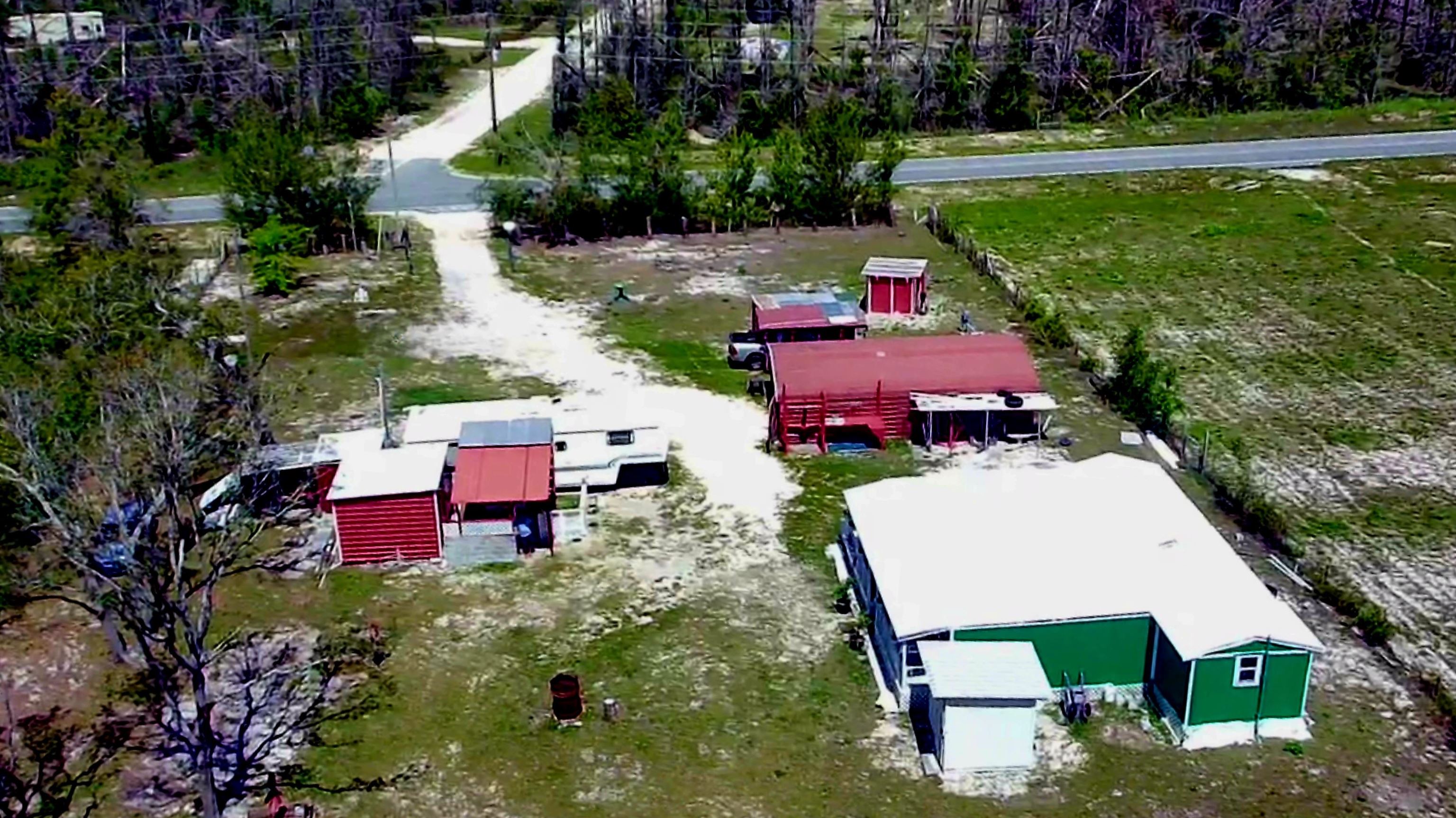 2439 Seameadows Drive, Perry, Florida image 3