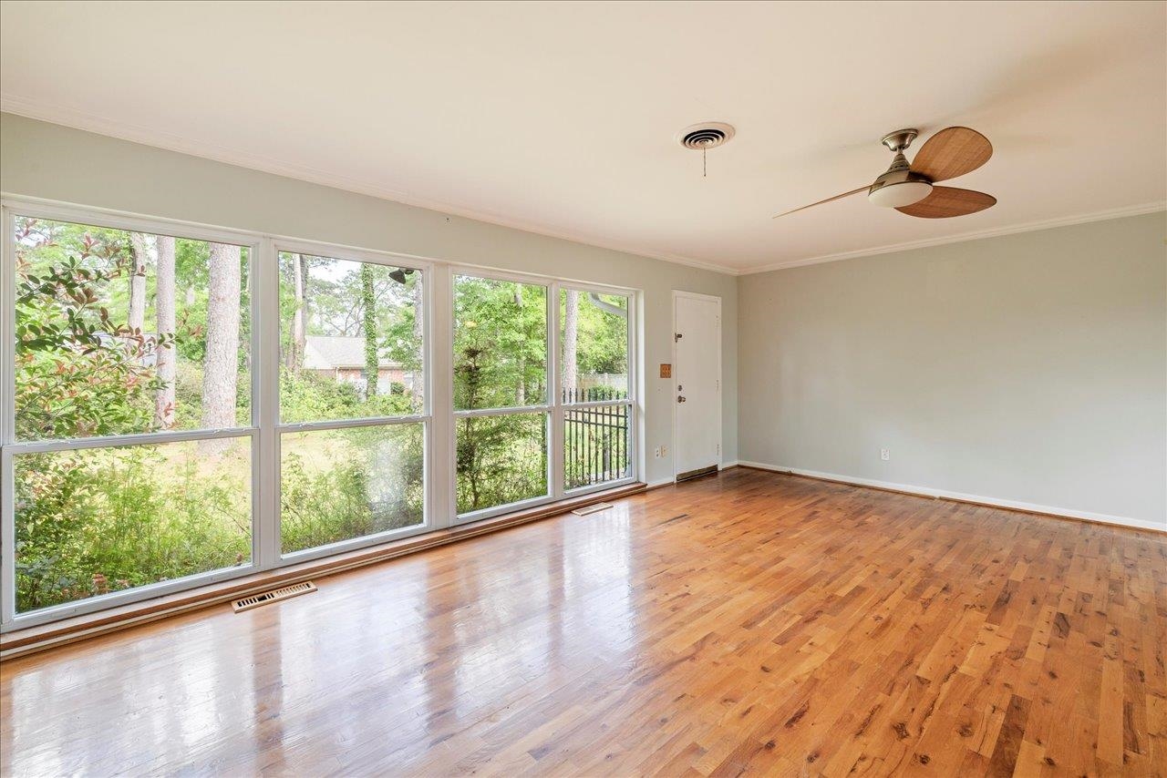 2115 Old Fort Drive, Tallahassee, Texas image 11