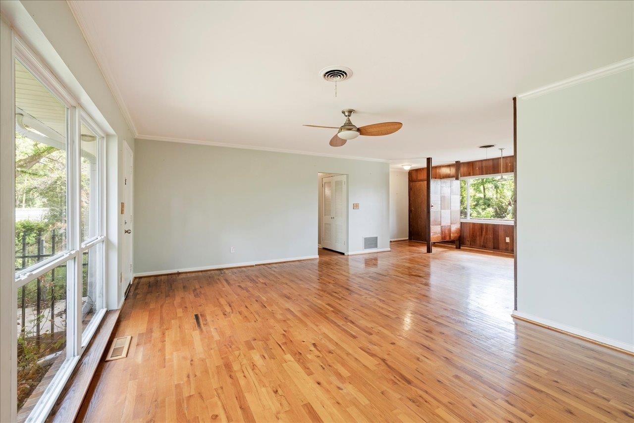2115 Old Fort Drive, Tallahassee, Texas image 12