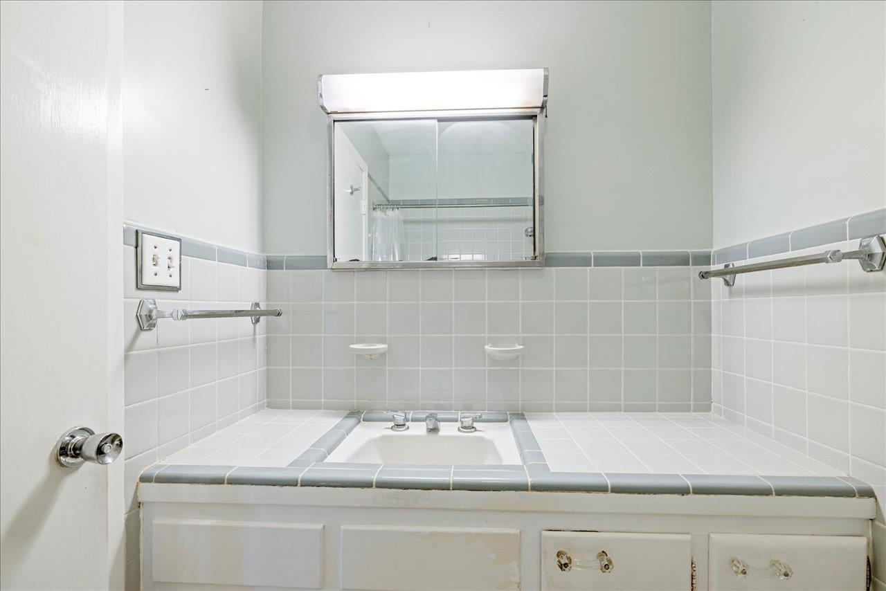 2115 Old Fort Drive, Tallahassee, Texas image 30