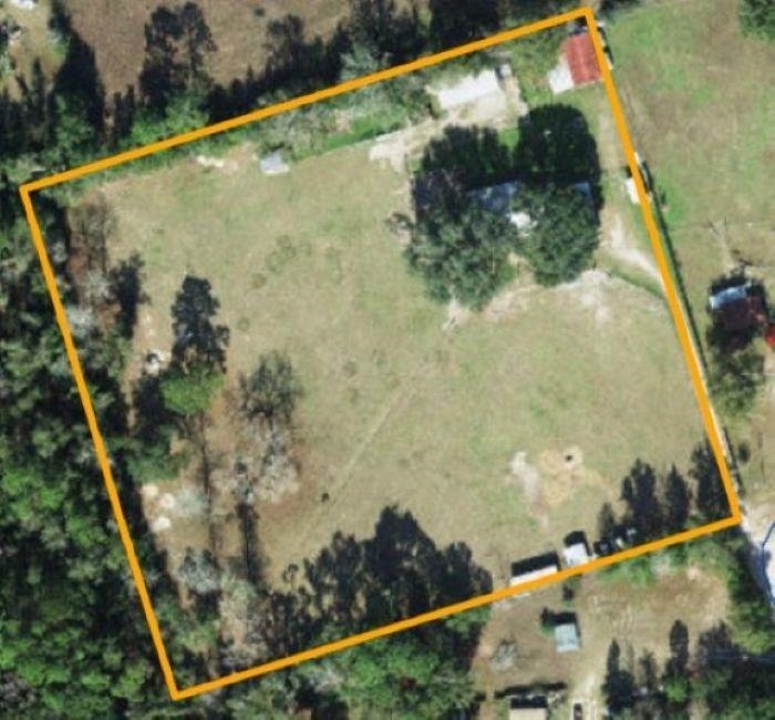 245 Kenneth Circle, Crawfordville, Florida image 2