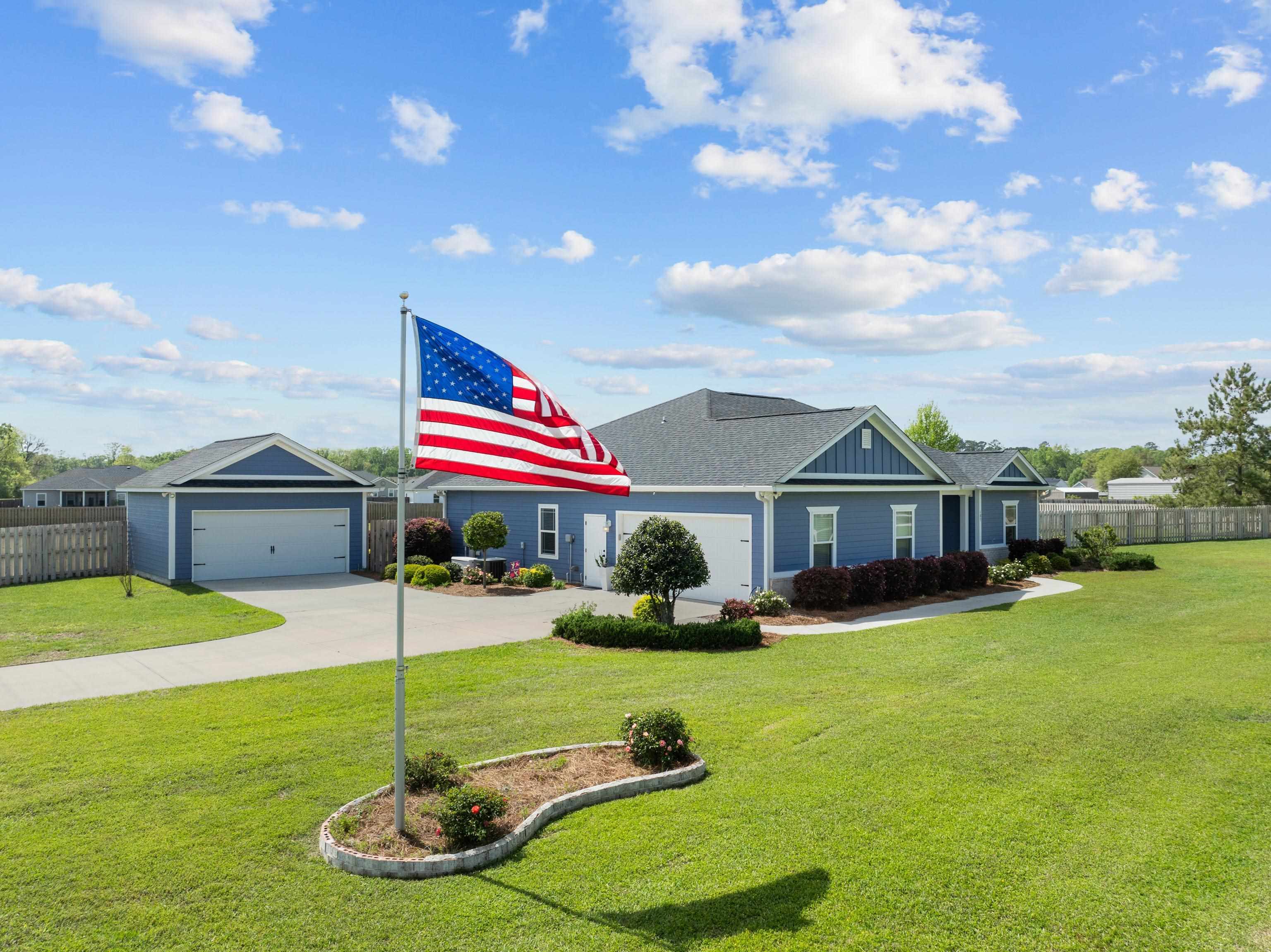 183 Tillis Lane, Crawfordville, Texas image 2