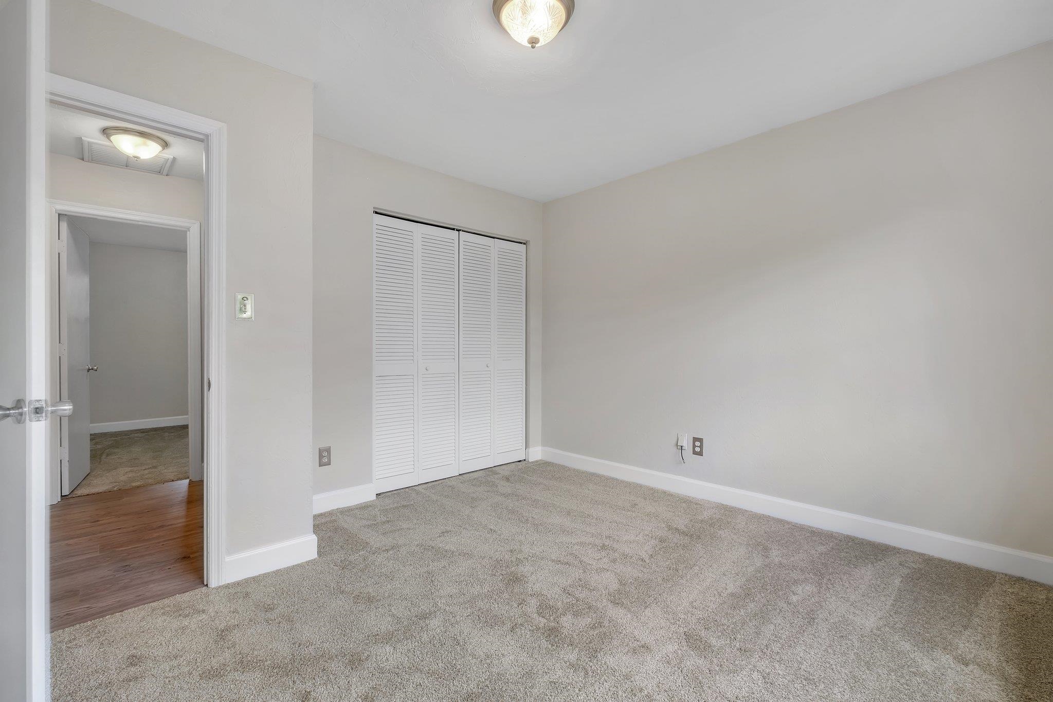 3325 W Whitney Drive, Tallahassee, Texas image 24