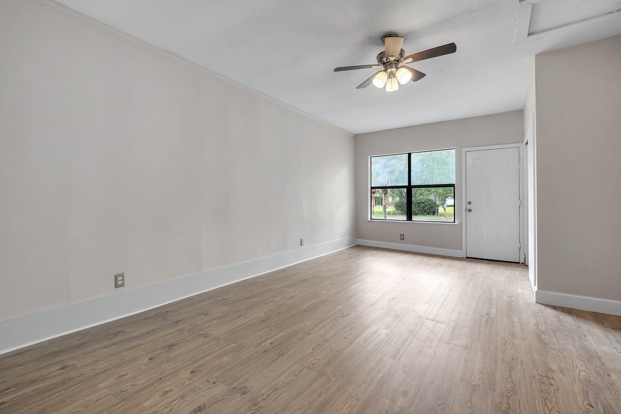 3325 W Whitney Drive, Tallahassee, Texas image 27