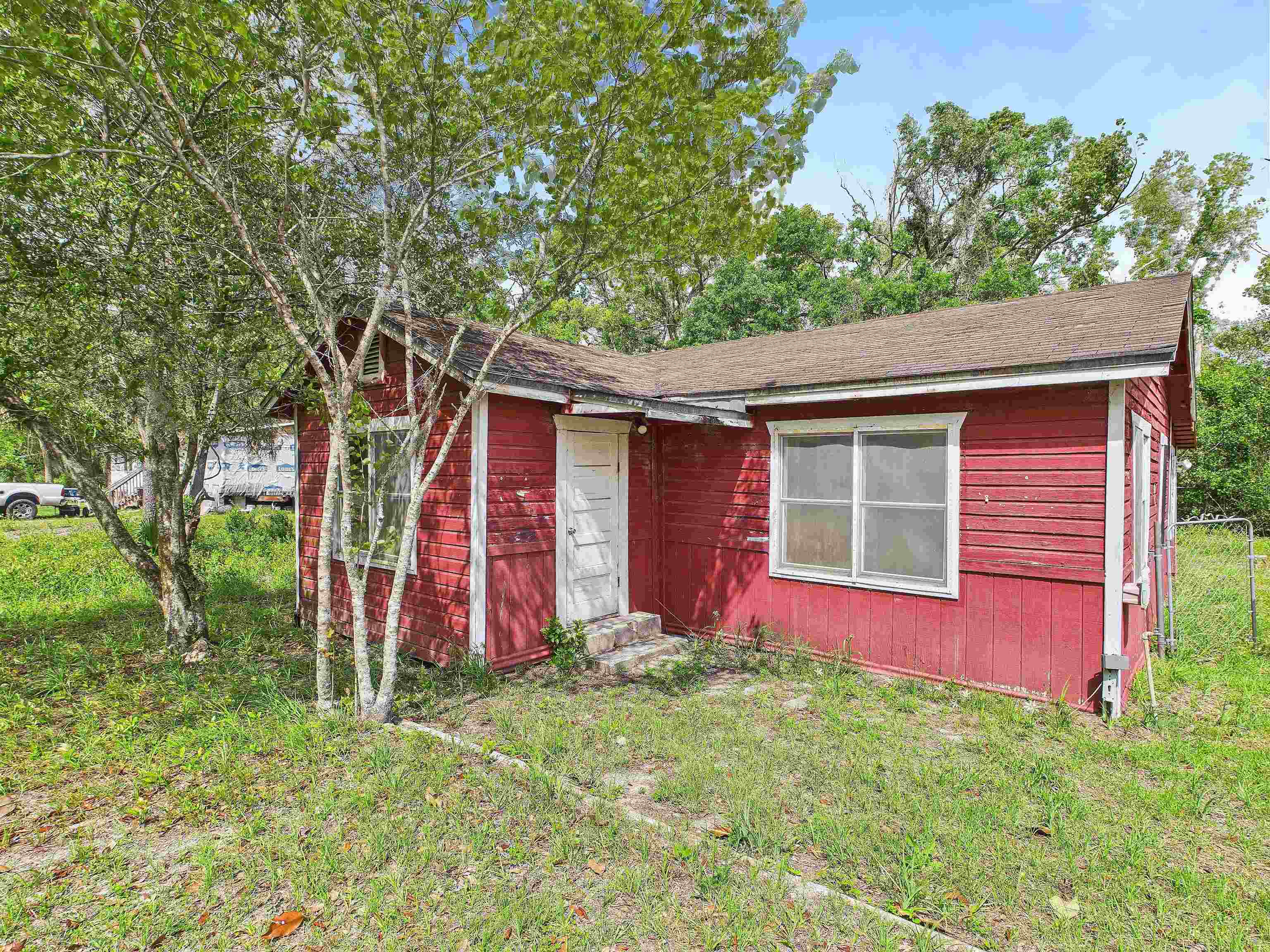 1110 S Orange Street, Perry, Florida image 1