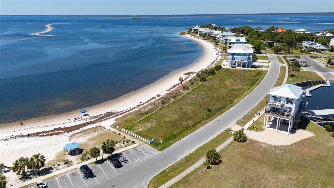 Beaty Taff Drive, Crawfordville, Florida image 23