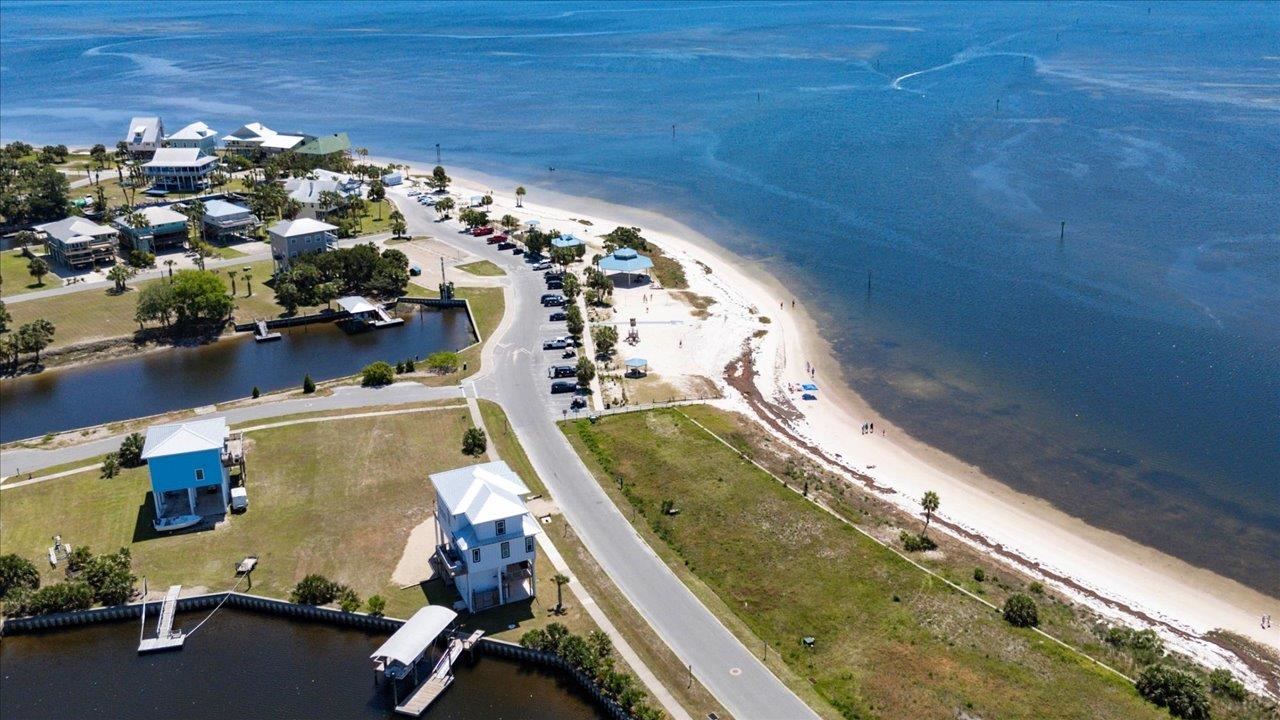 Beaty Taff Drive, Crawfordville, Florida image 30