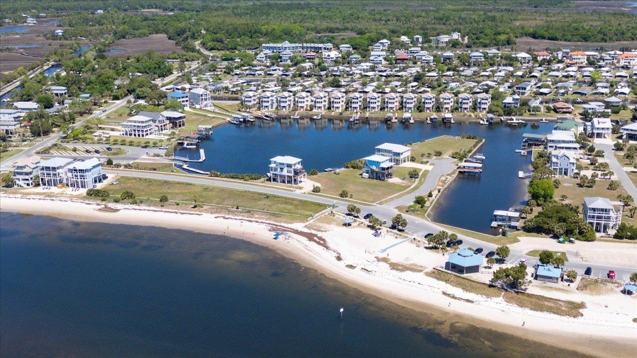 Beaty Taff Drive, Crawfordville, Florida image 38