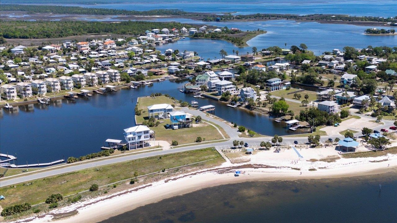 Beaty Taff Drive, Crawfordville, Florida image 40
