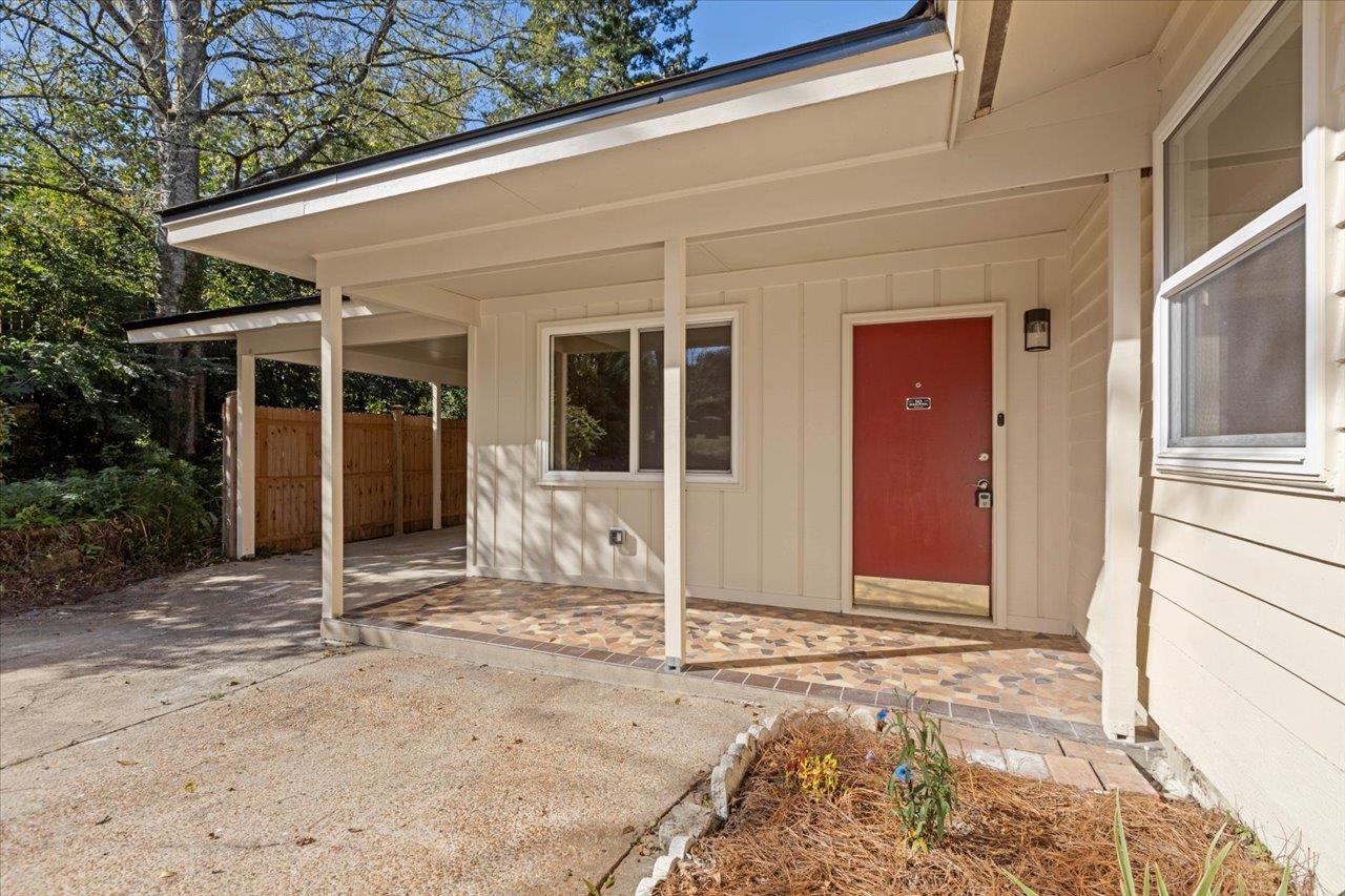 1807 Ivan Drive, Tallahassee, Texas image 1