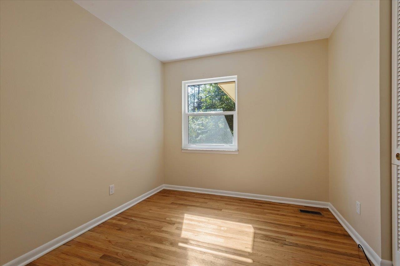 1807 Ivan Drive, Tallahassee, Texas image 19
