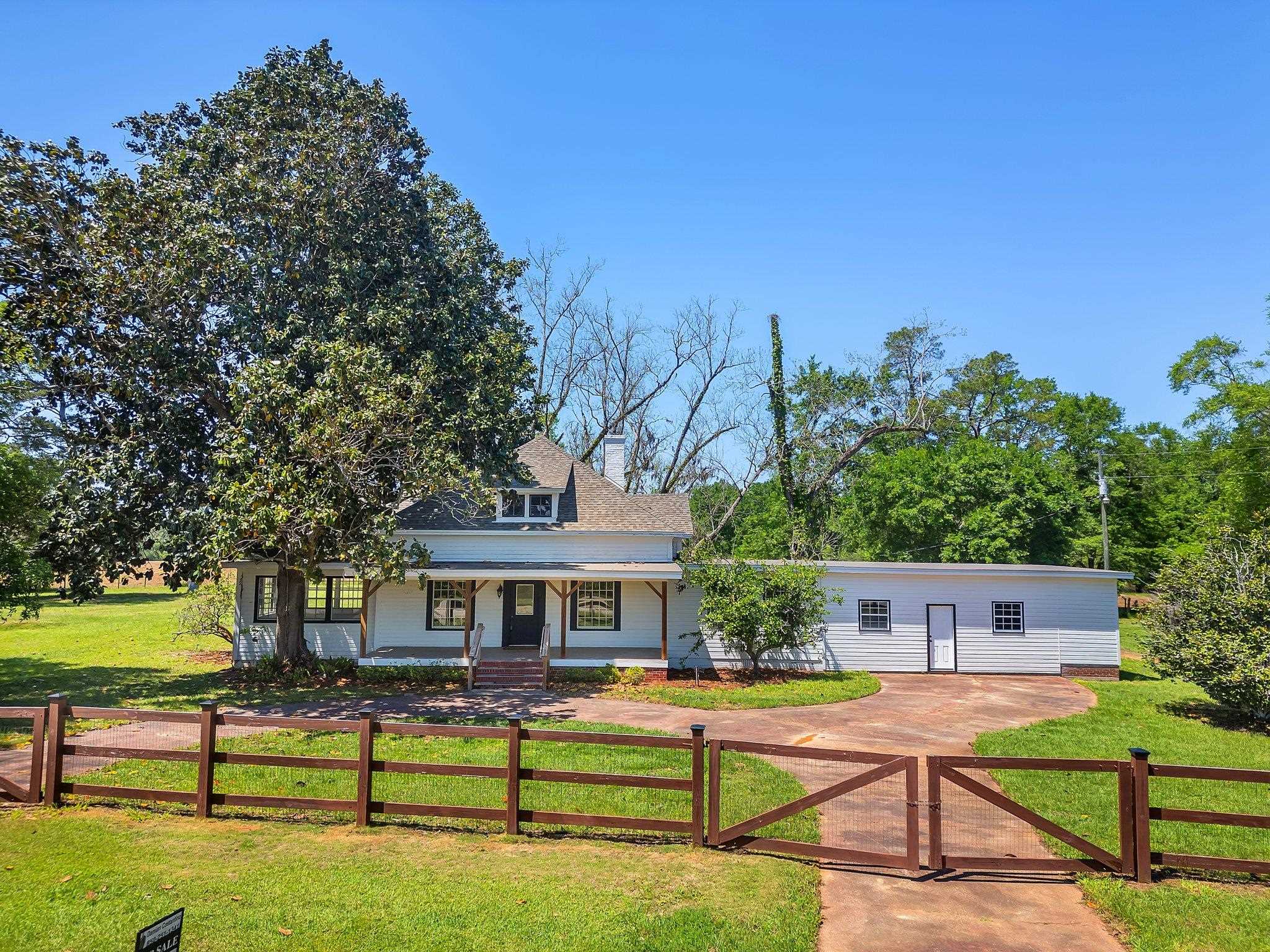 1093 Bassett Road, Quincy, Texas image 3