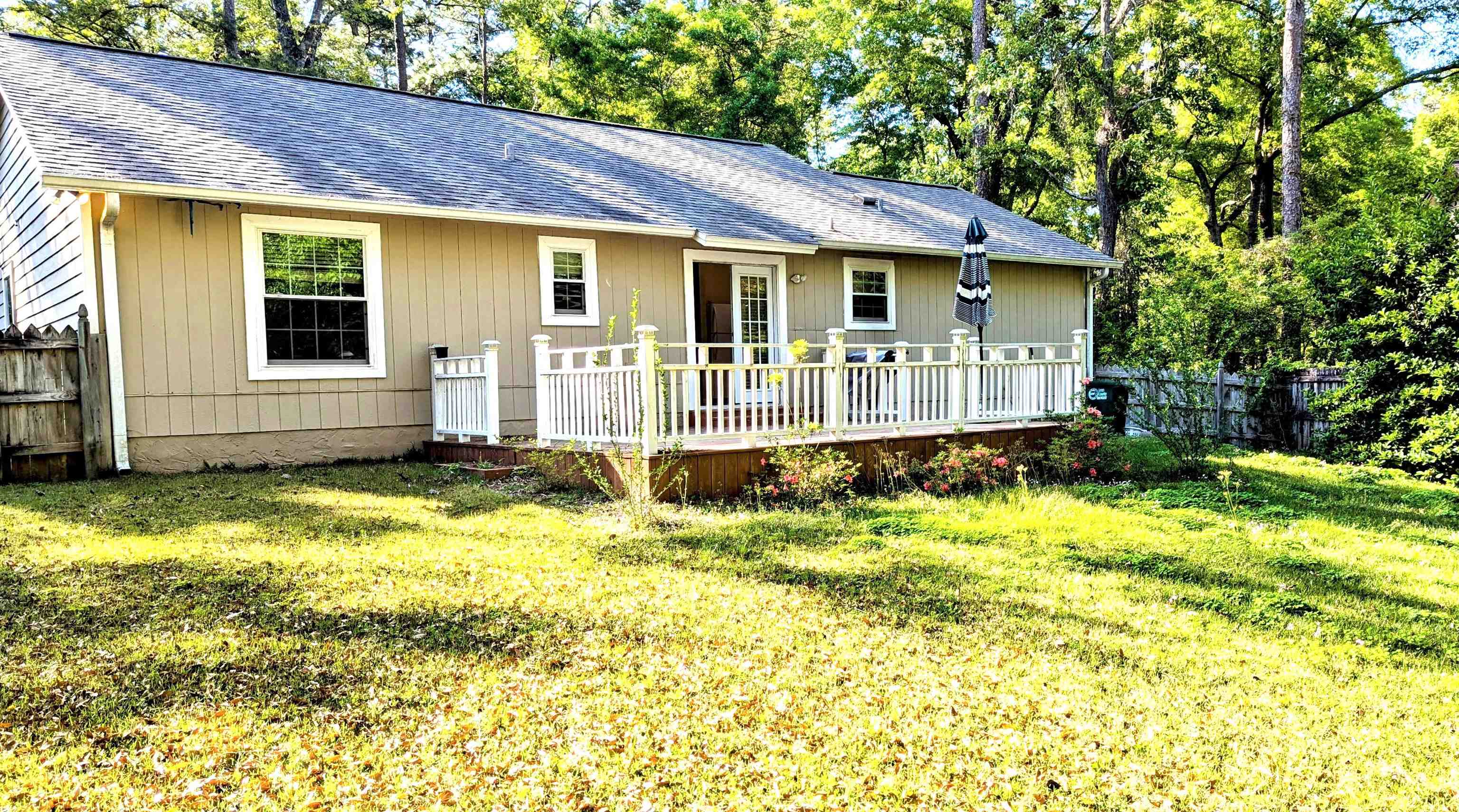8356 Hunters Ridge Trail, Tallahassee, Texas image 13