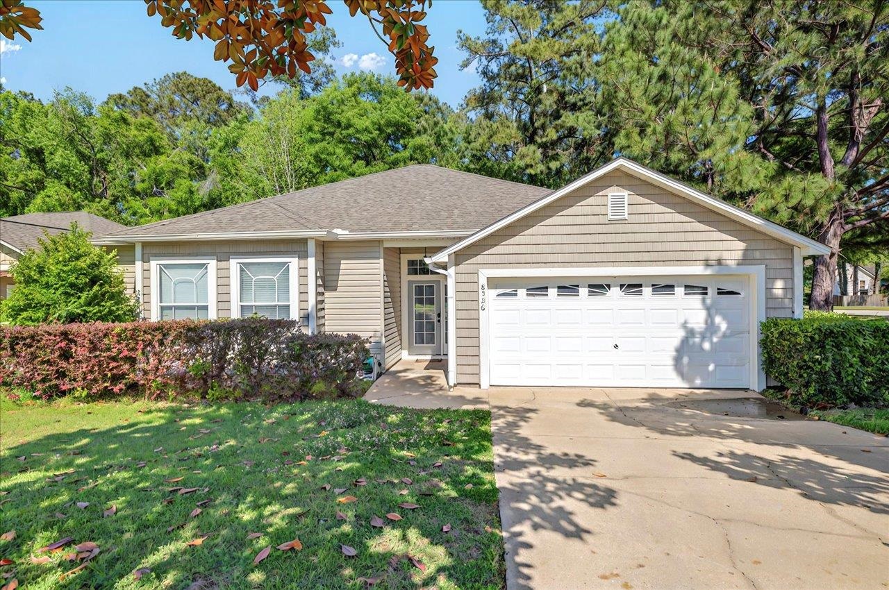8526 Charrington Forest, Leon, Texas image 1