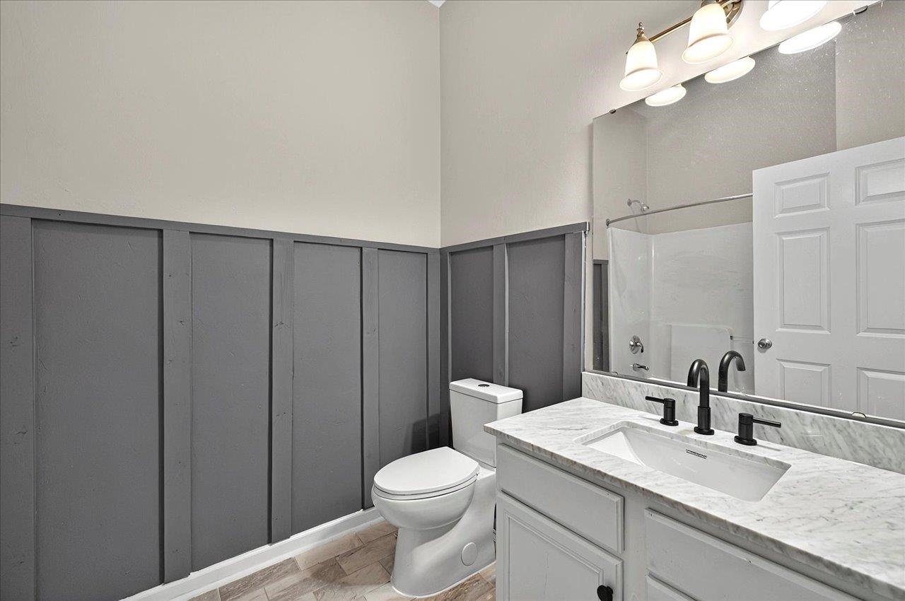 8526 Charrington Forest, Leon, Texas image 24