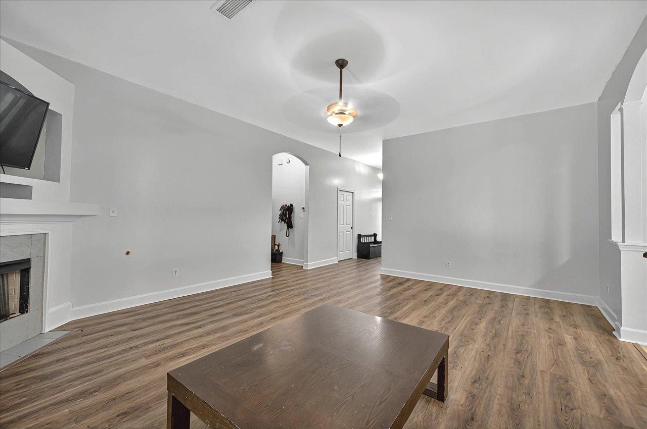 8526 Charrington Forest, Leon, Texas image 7