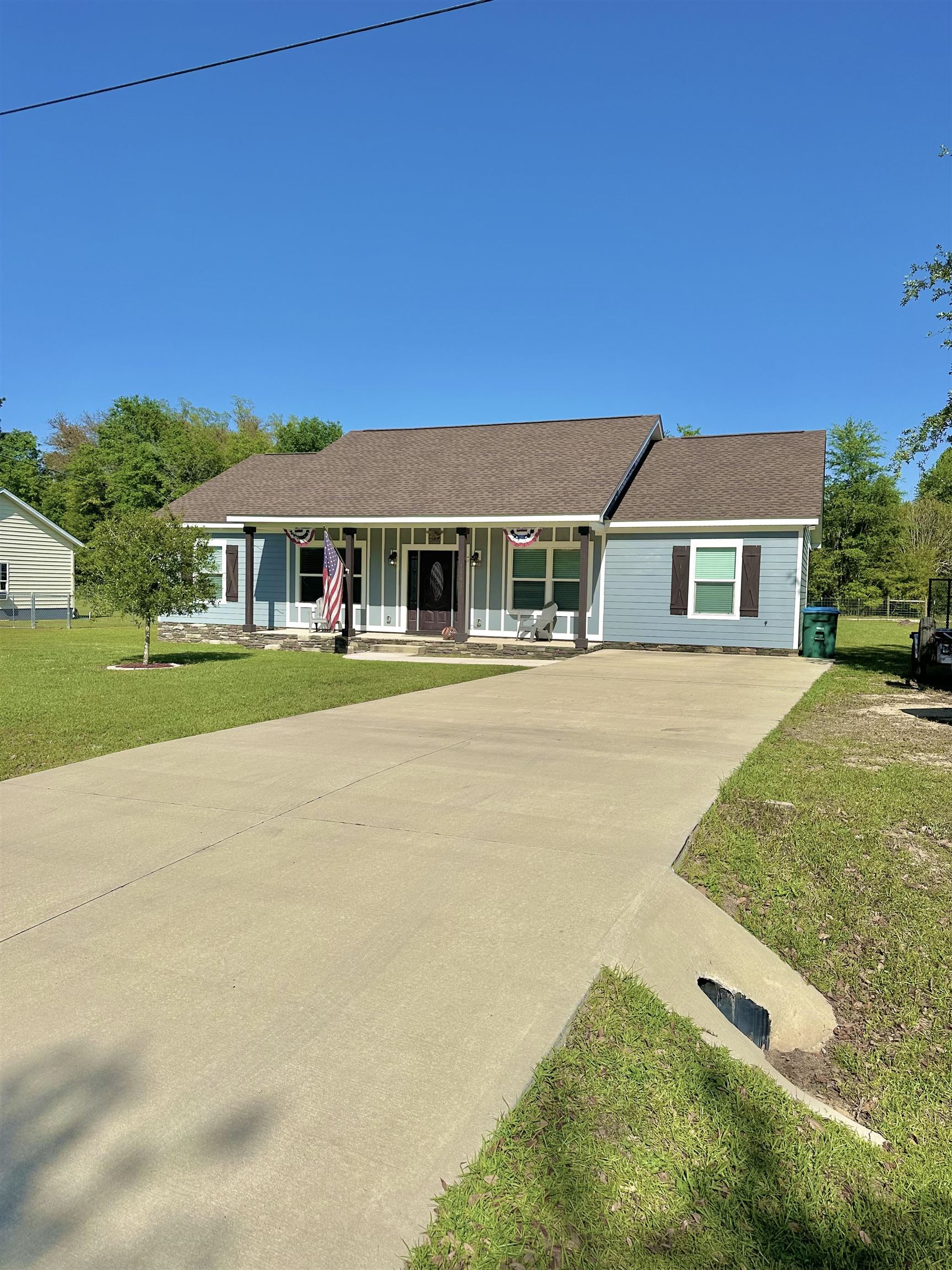 12634 NW Twin Oaks Drive, Bristol, Florida image 10