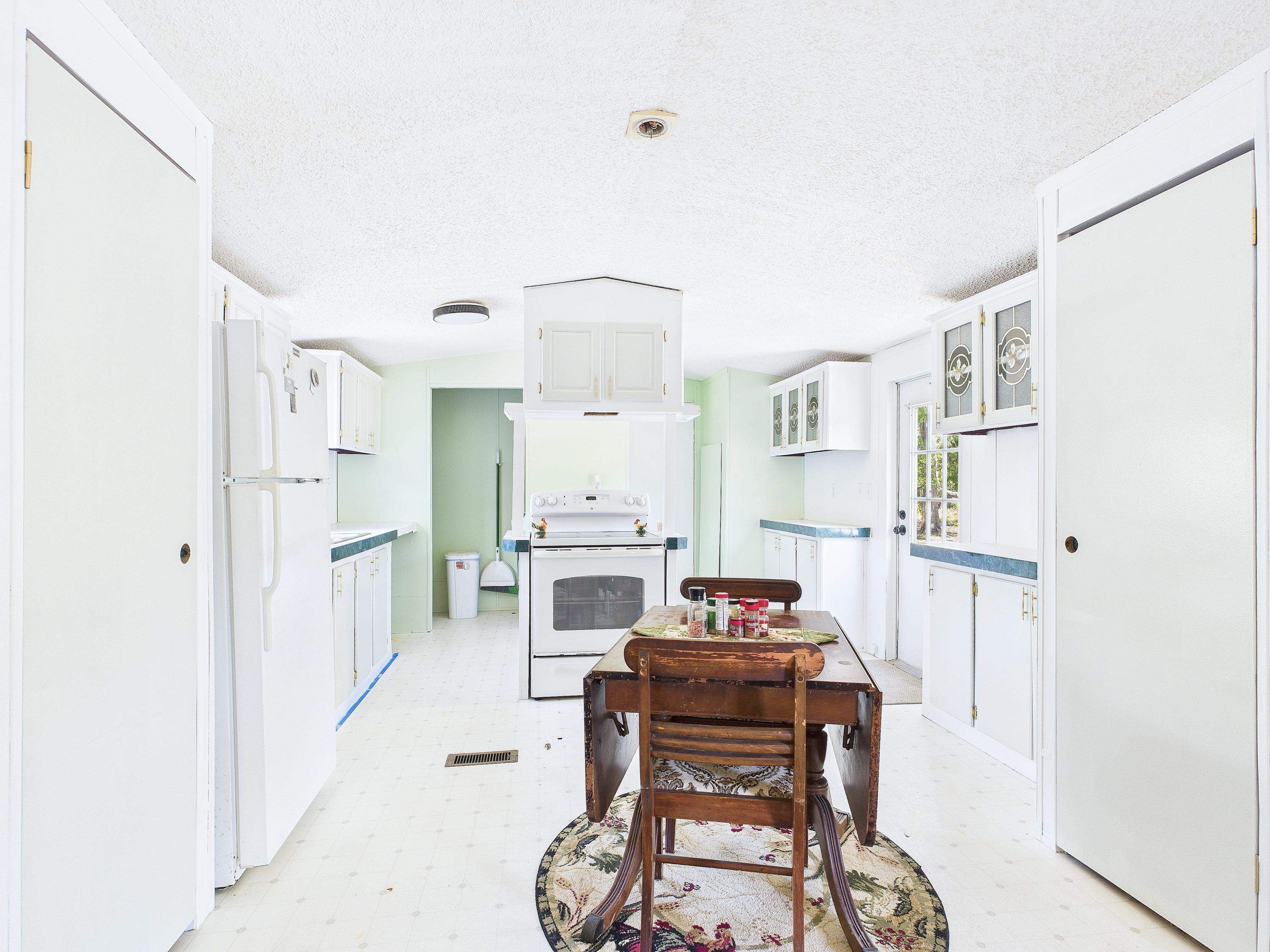 341 NE Mahlon Drive, Lee, Florida image 13