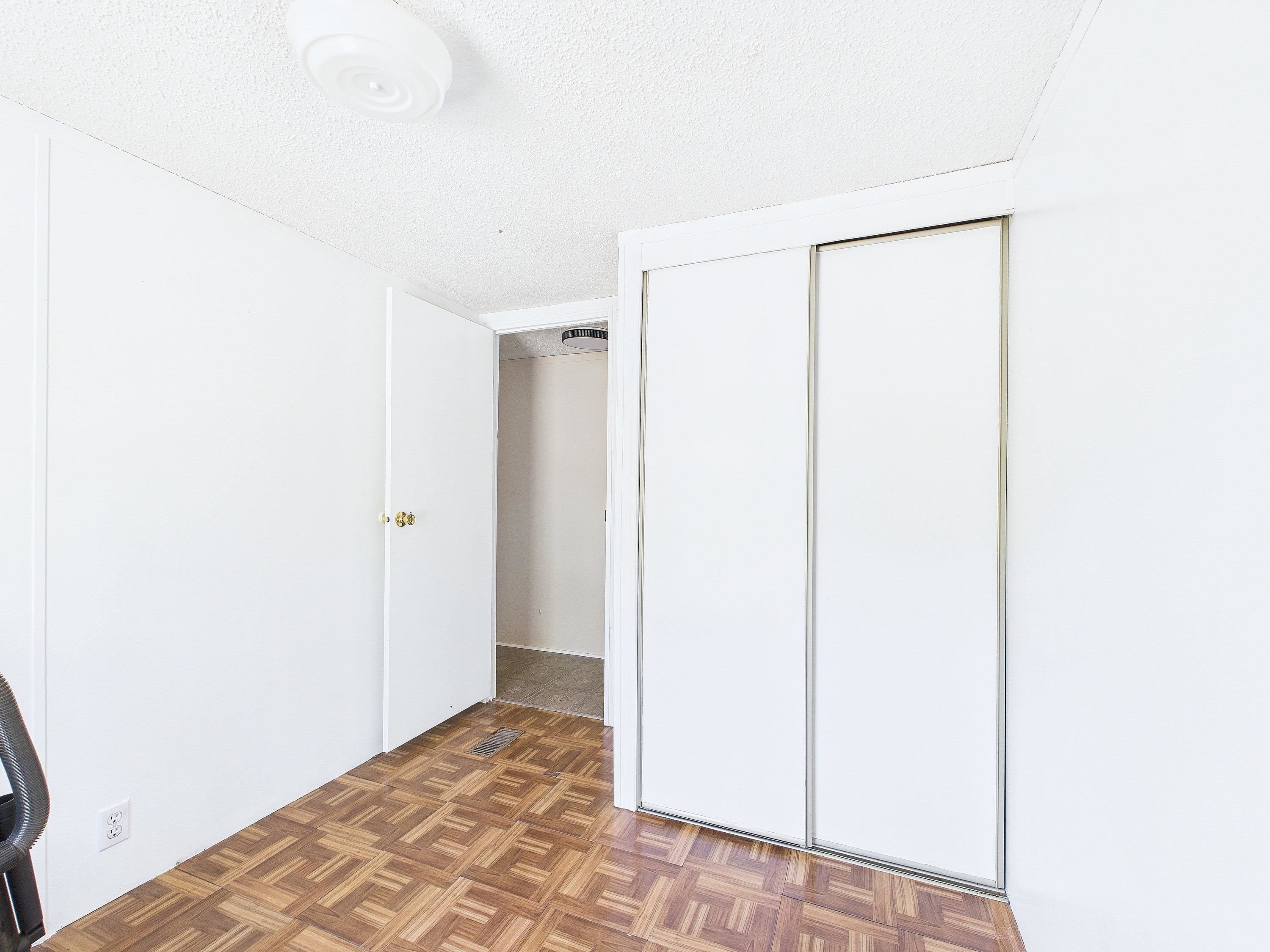 341 NE Mahlon Drive, Lee, Florida image 22
