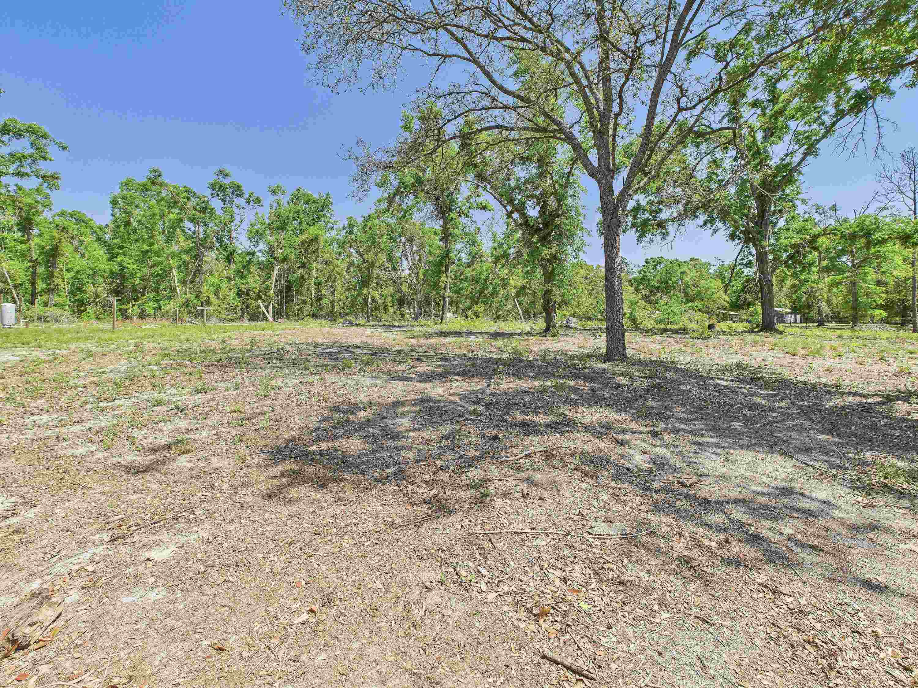 341 NE Mahlon Drive, Lee, Florida image 31