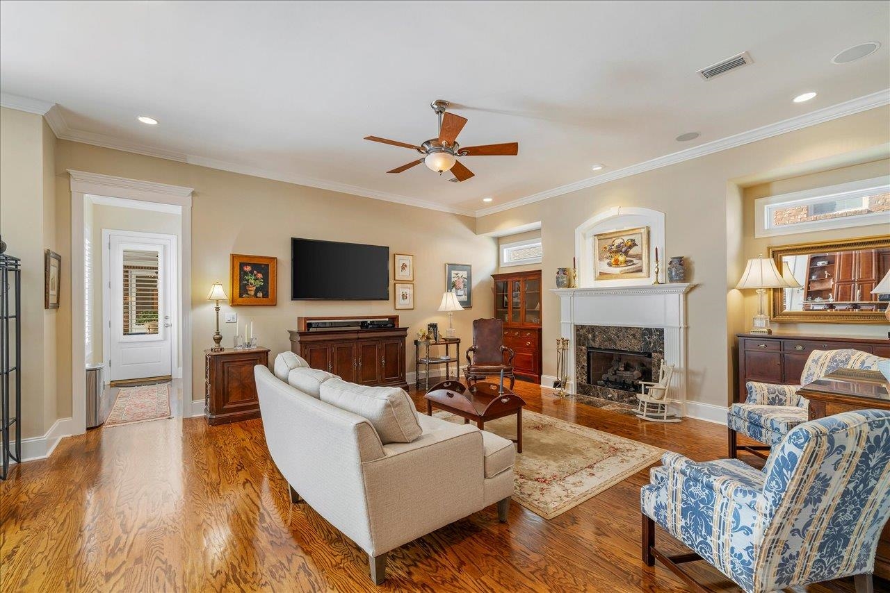 1466 Mitchell Avenue, Tallahassee, Texas image 9