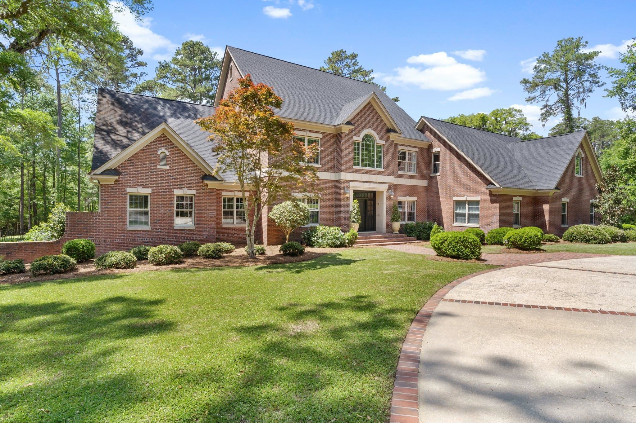 283 E Rosehill Drive, Tallahassee, Florida image 2