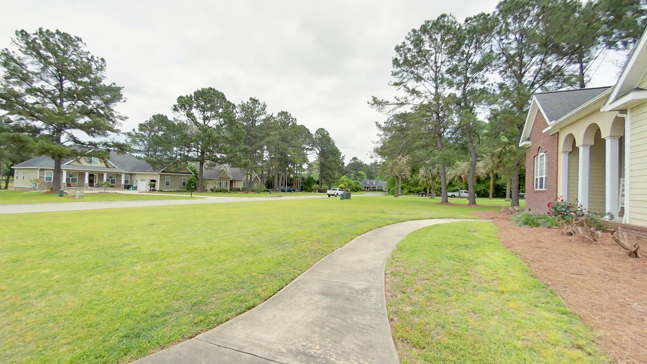 134 Sweetbriar Lakes Drive, Thomasville, Georgia image 5