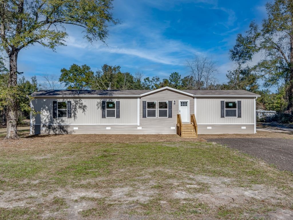 86 Estelle Drive, Crawfordville, Texas image 1