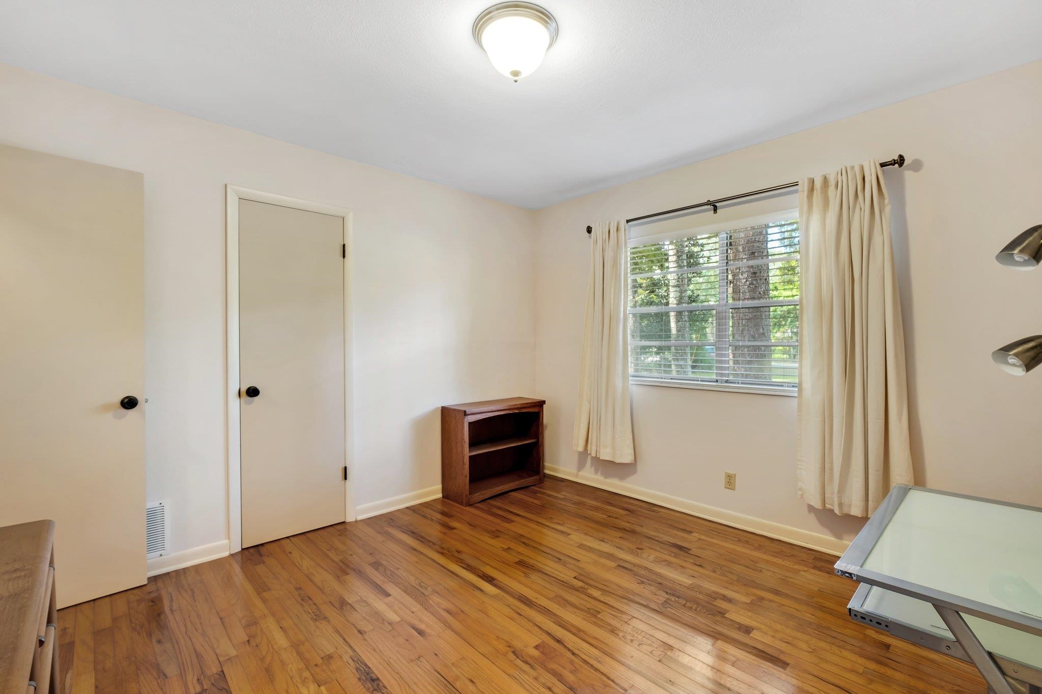 1996 Hickory Lane, Tallahassee, Texas image 28