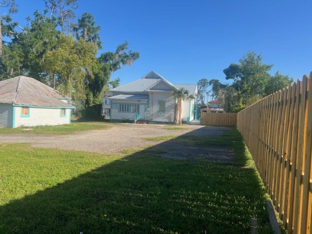 293 W Base Street, Madison, Florida image 13
