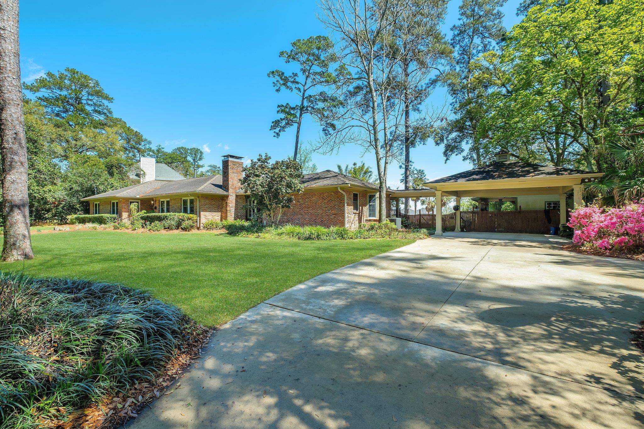 2109 E Randolph Circle, Tallahassee, Texas image 36