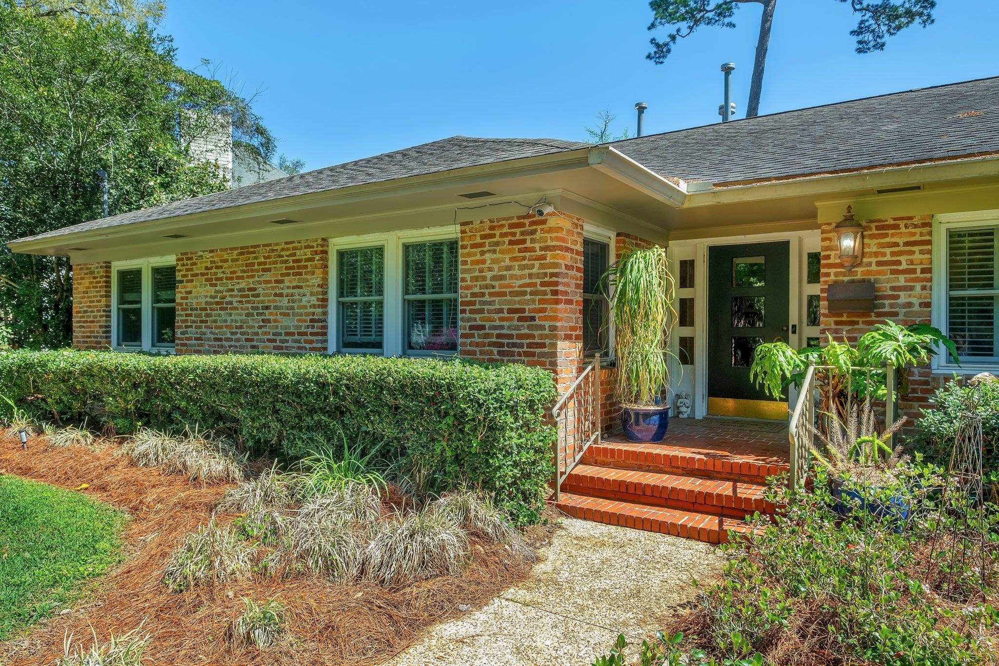 2109 E Randolph Circle, Tallahassee, Texas image 4
