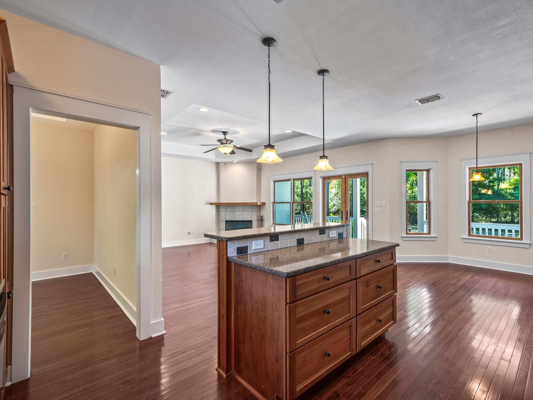 6087 Natural Bridge Road, Tallahassee, Texas image 8