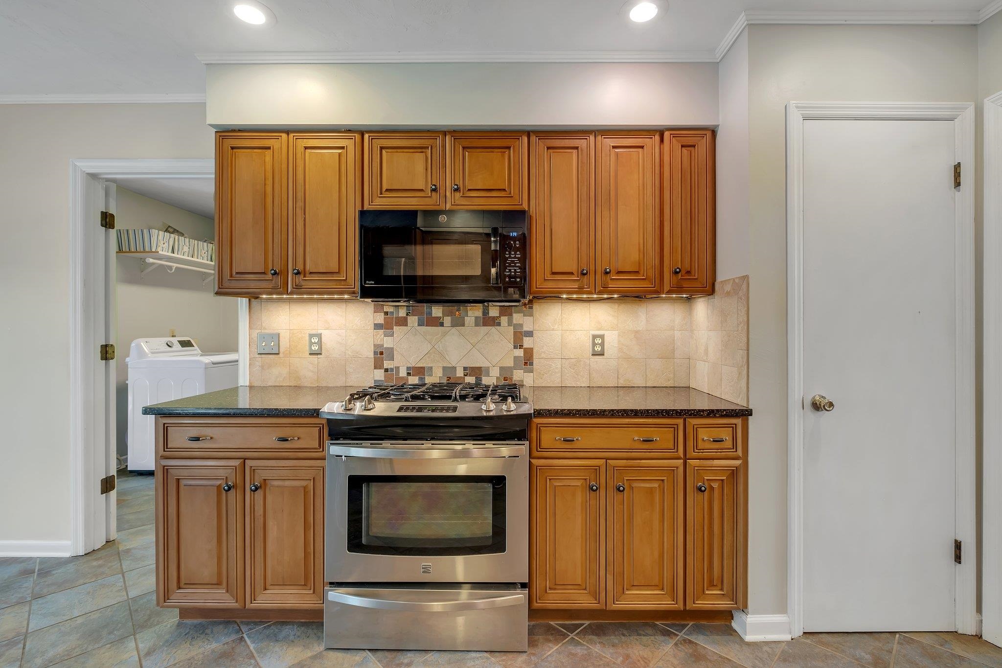 2813 Chumleigh Circle, Tallahassee, Florida image 27