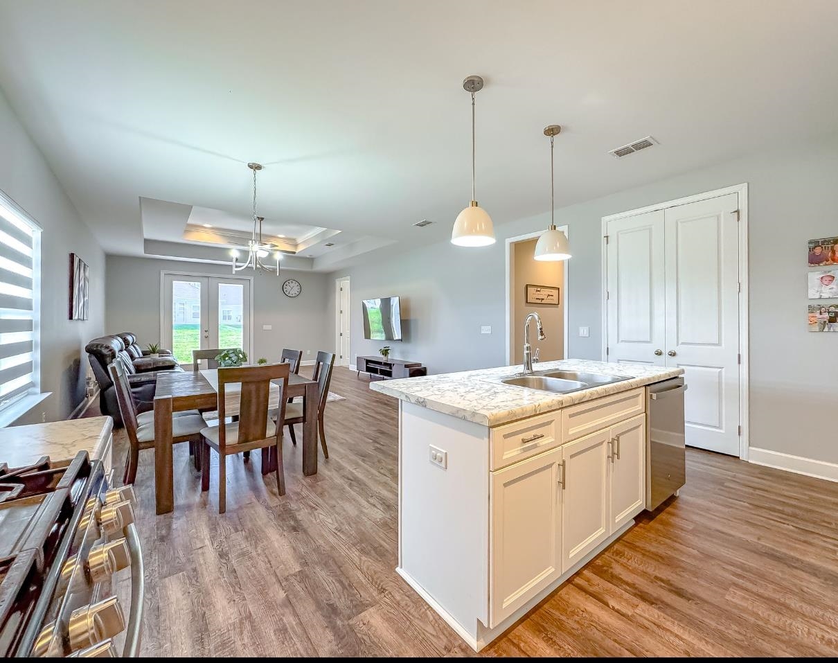 4461 River Breeze Lane, Tallahassee, Texas image 19