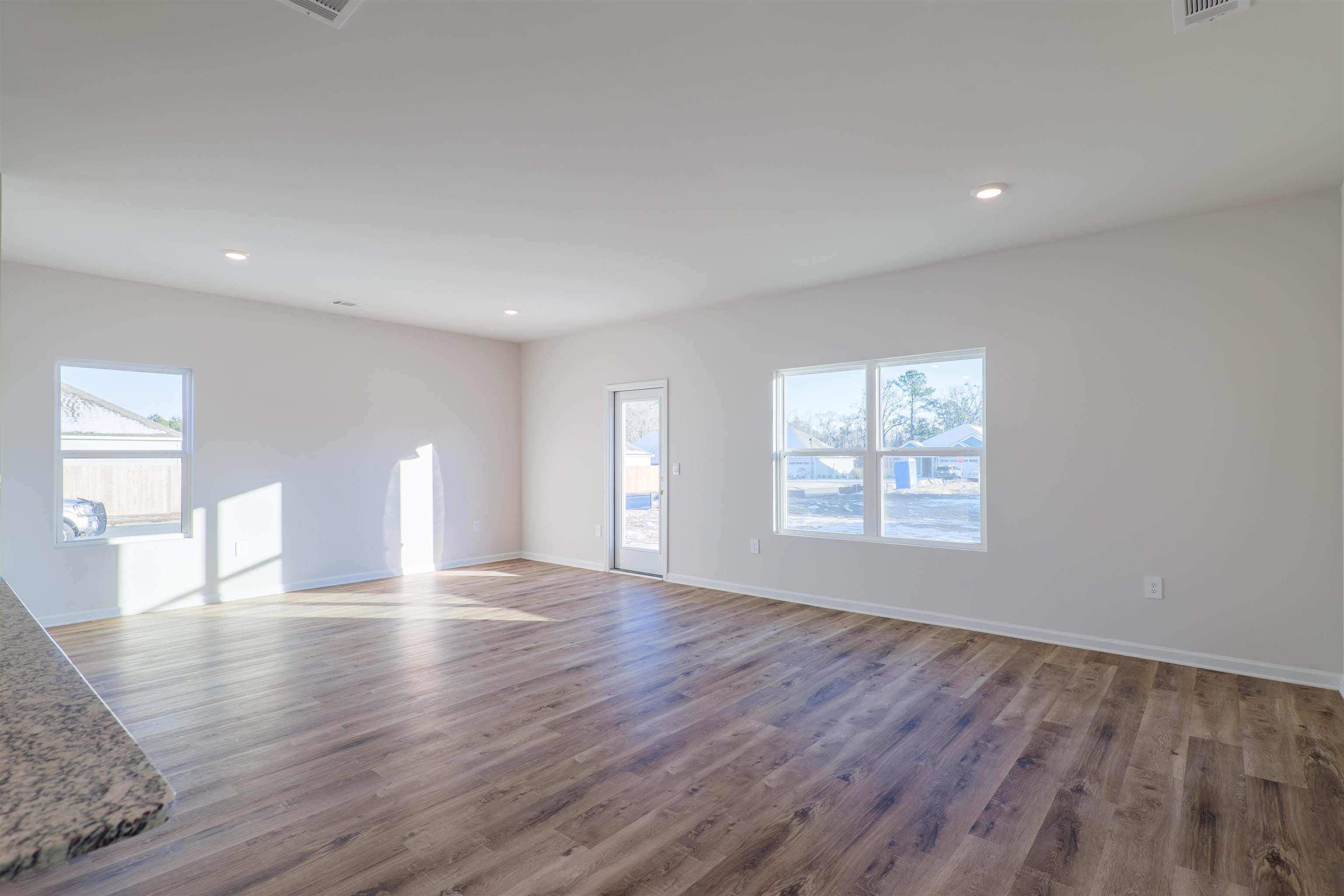 17 Bedford Loop, Crawfordville, Florida image 3