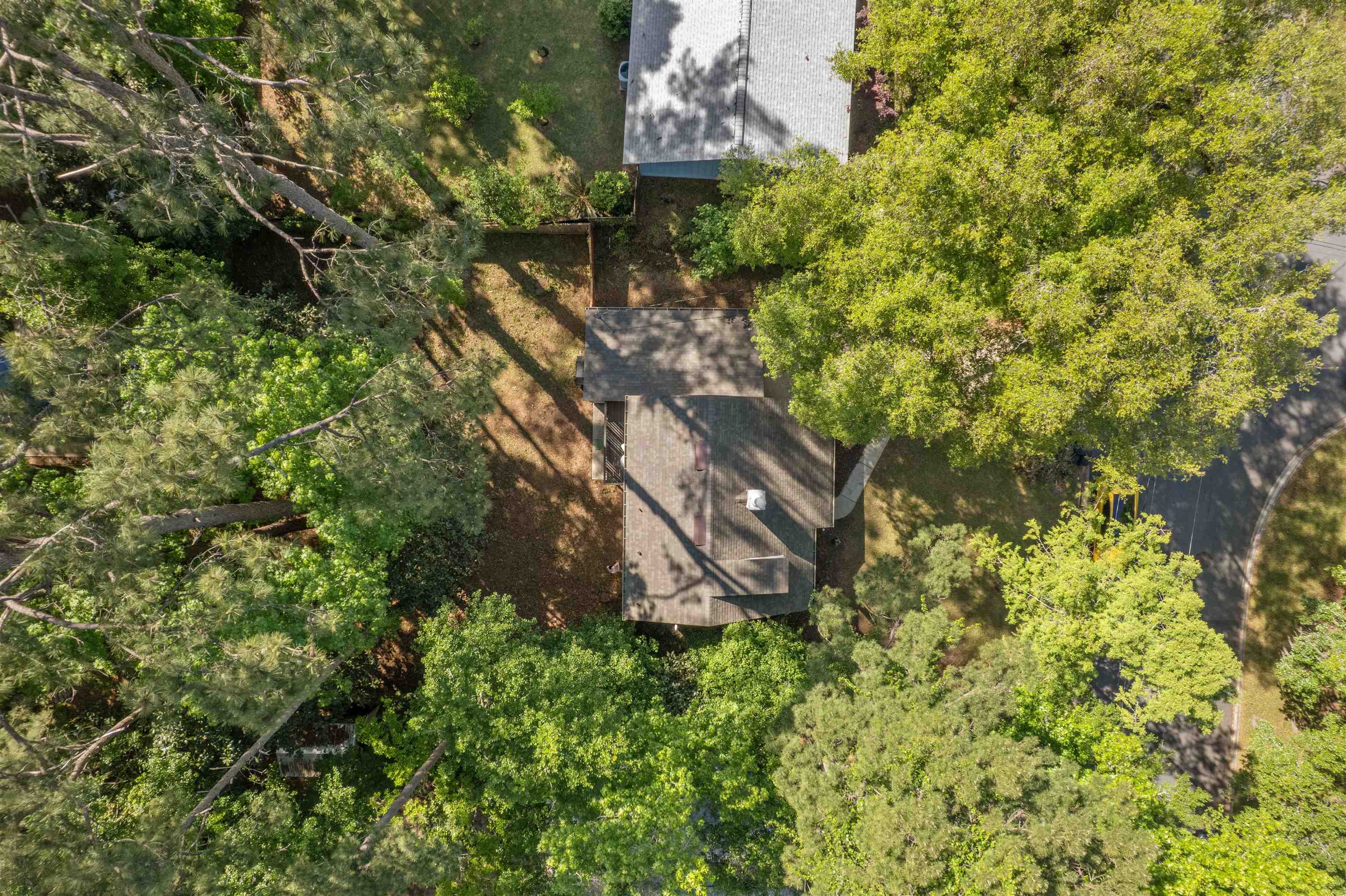 2225 Greenwich Way, Tallahassee, Texas image 6