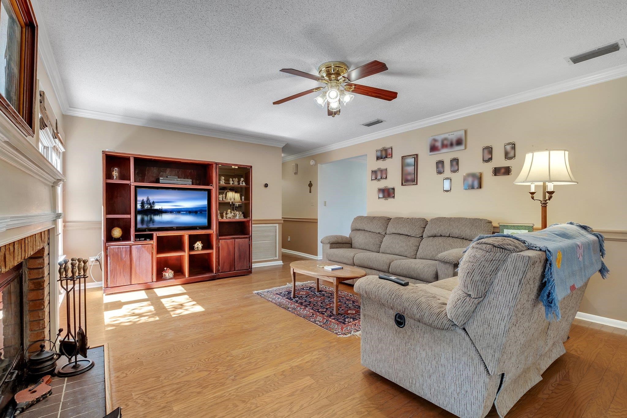 7023 Dardwood Lane, Tallahassee, Texas image 13