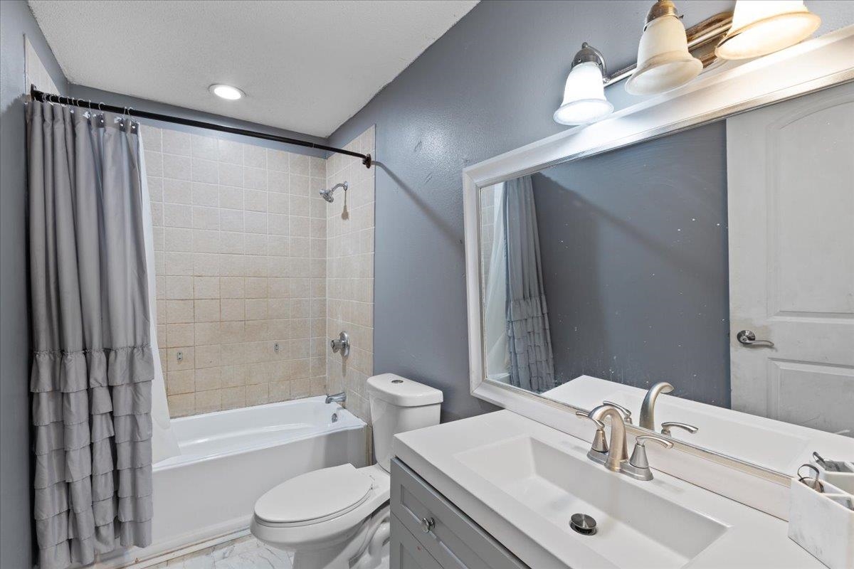 127 E Nancy Street, Perry, Florida image 22