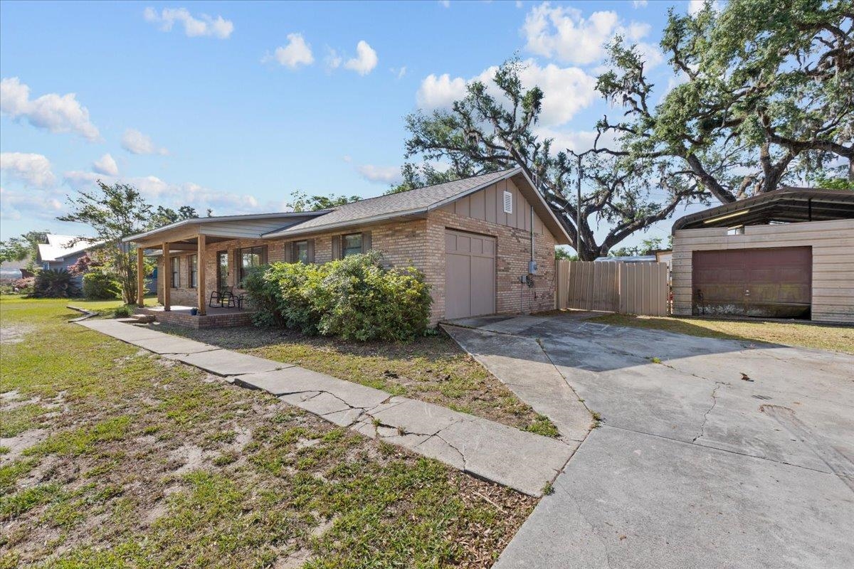 127 E Nancy Street, Perry, Florida image 3