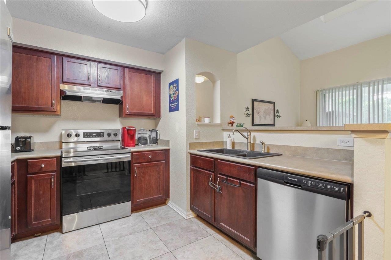 2801 Chancellorsville Drive #836, Tallahassee, Florida image 8