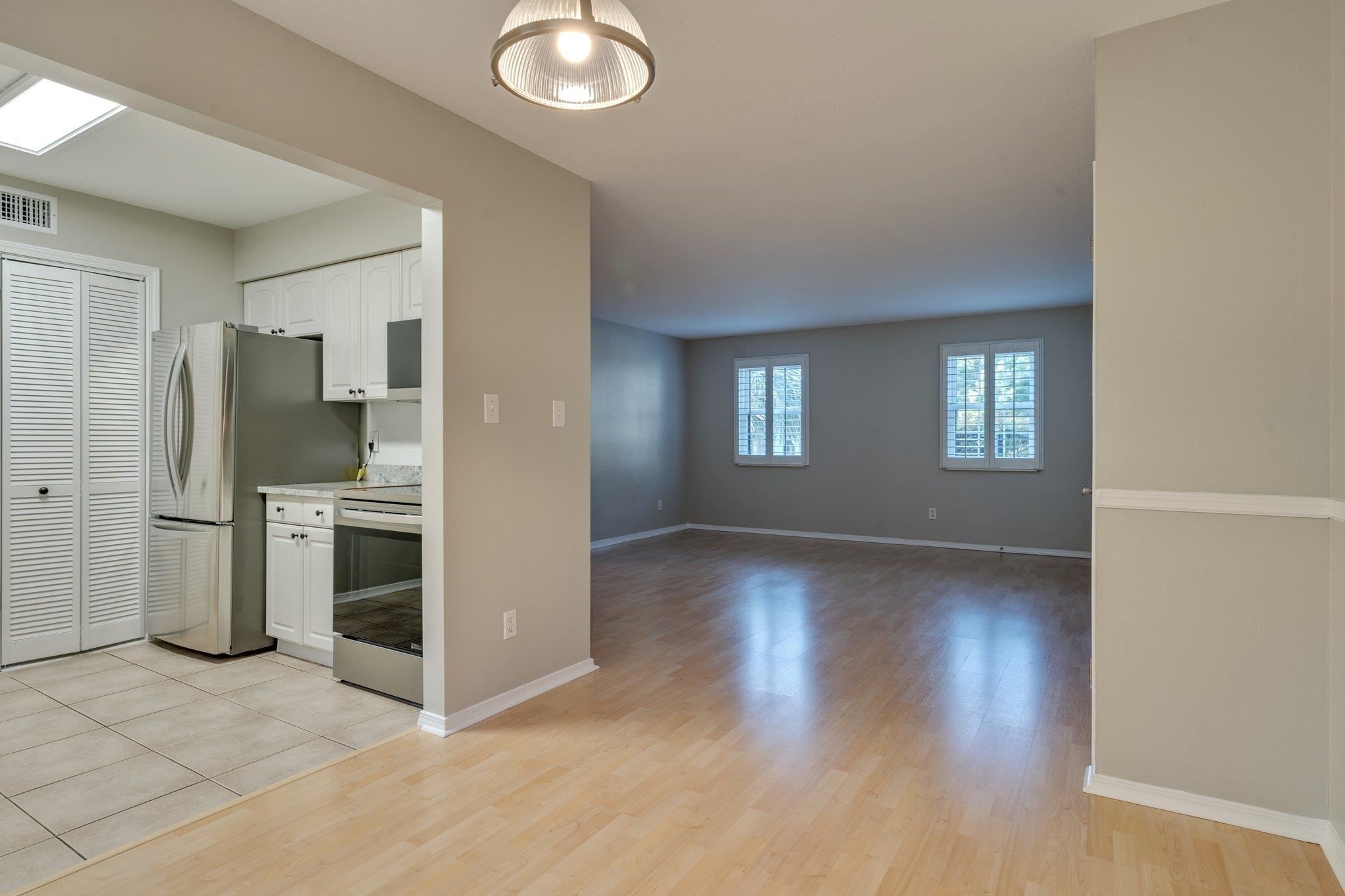 1951 N Meridian Road #27, Tallahassee, Florida image 5
