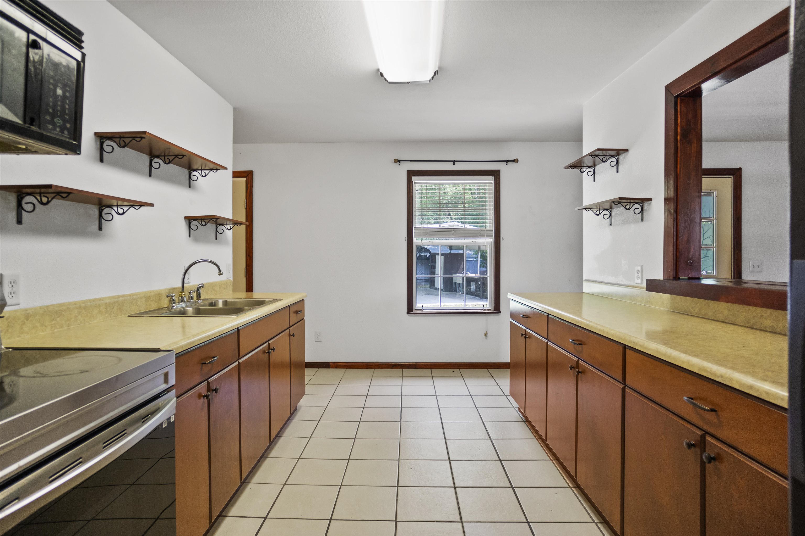 15766 NE Bob Sanders Road, Hosford, Florida image 16