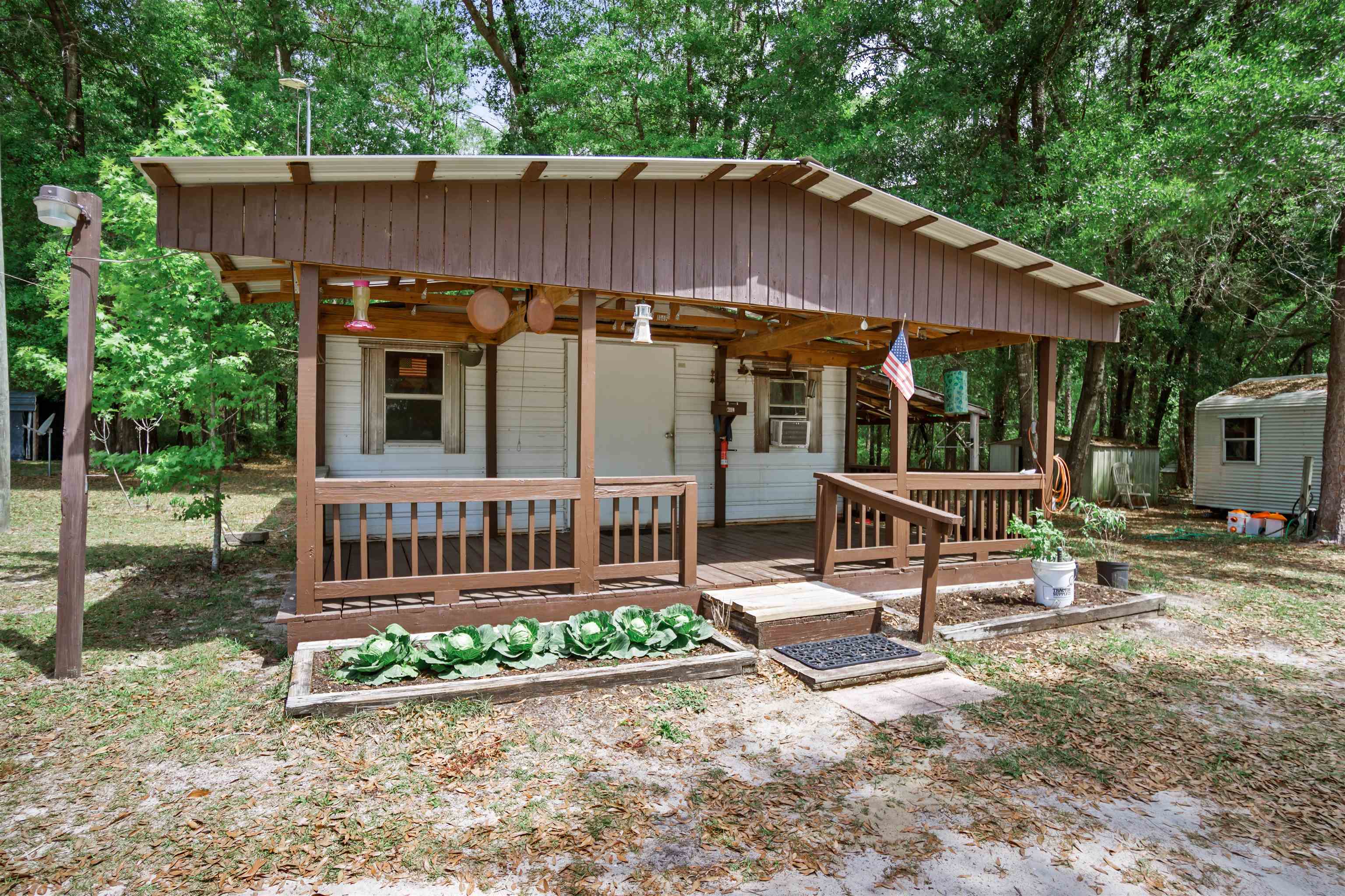 15766 NE Bob Sanders Road, Hosford, Florida image 25
